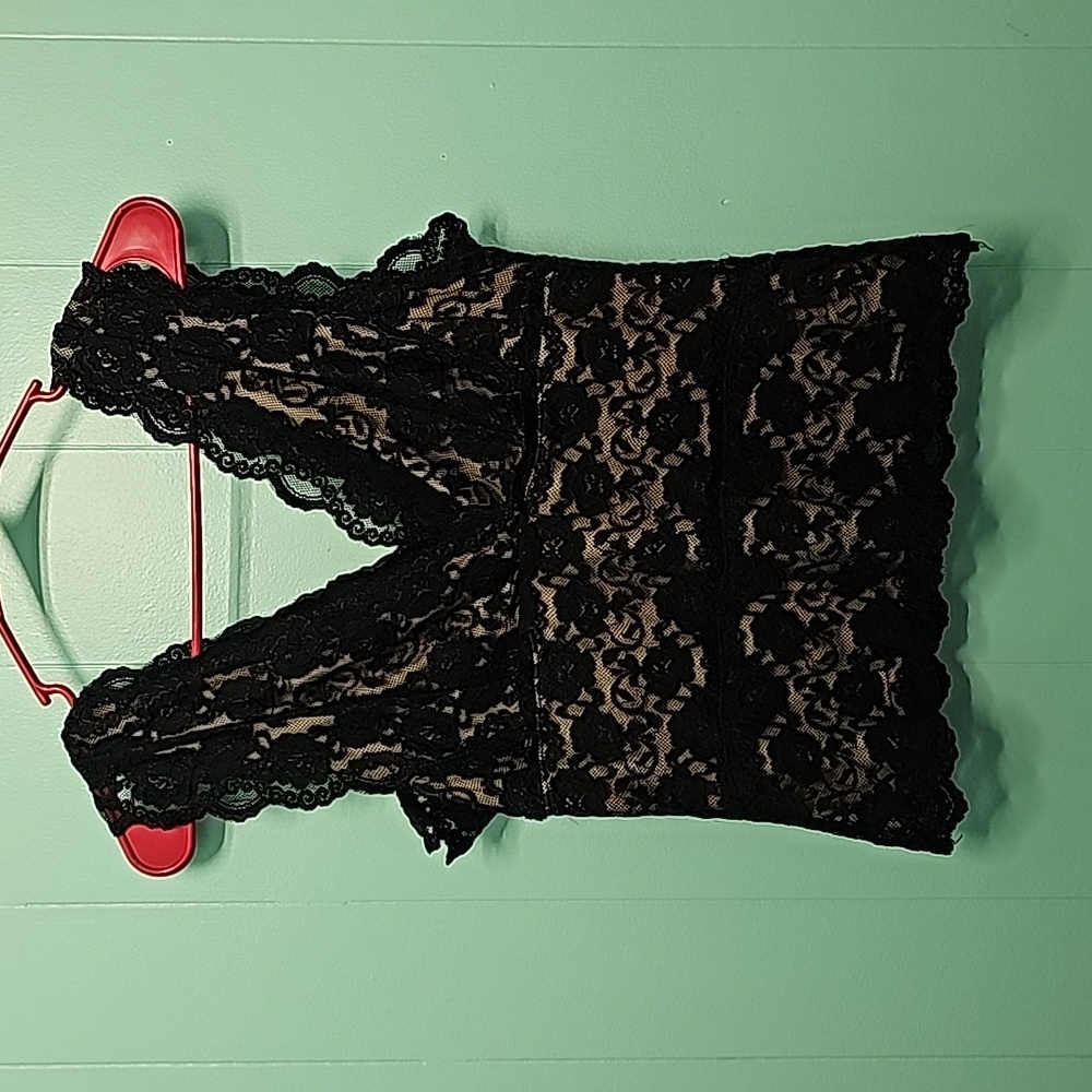 Lace crop top